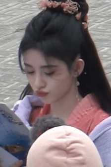 囚禁少女电影免费播放